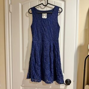 Elegant Blue Lace Dress